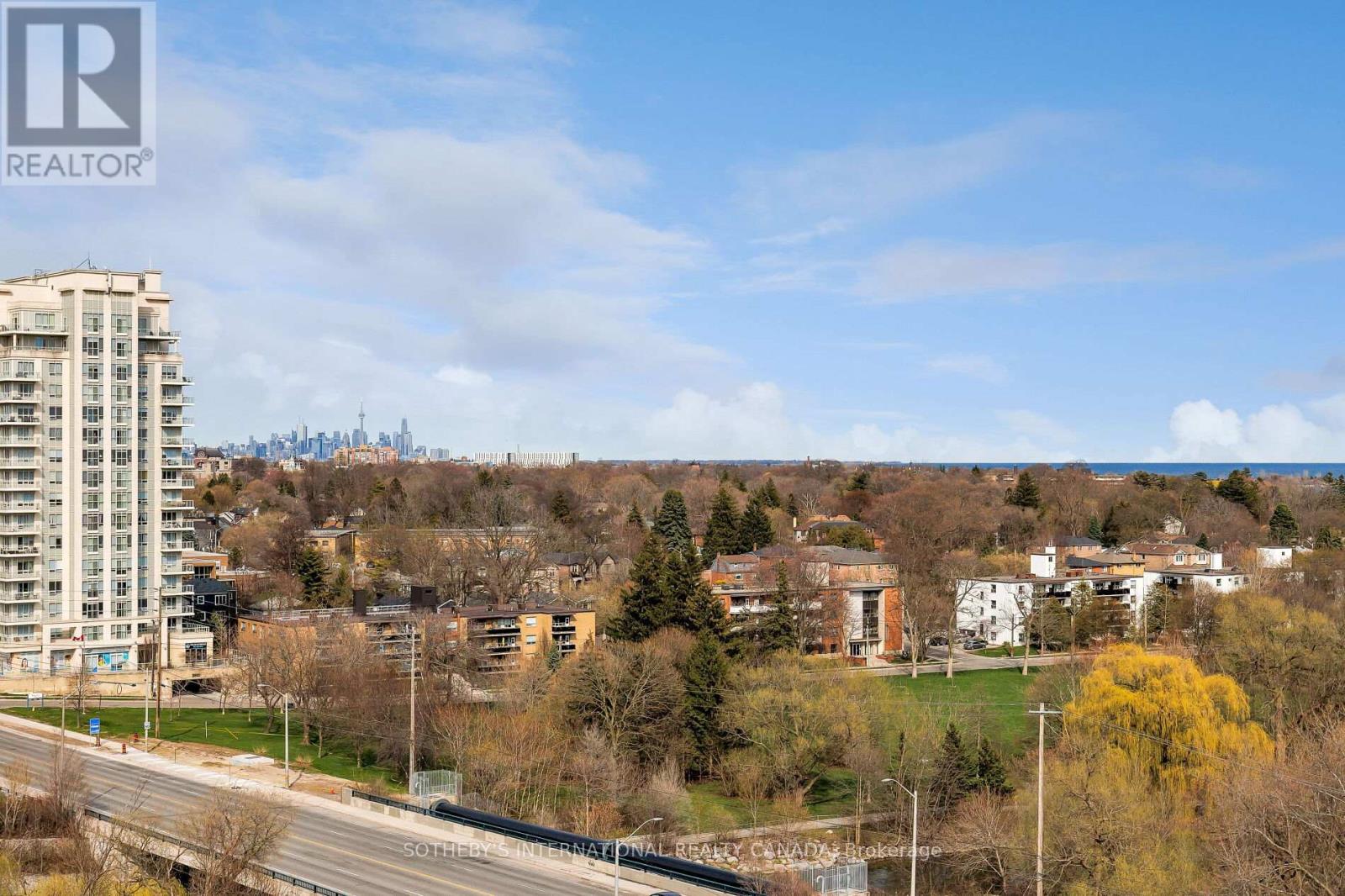 1103 - 1515 Lakeshore Road E, Mississauga, Ontario  L5E 3E3 - Photo 39 - W13049246