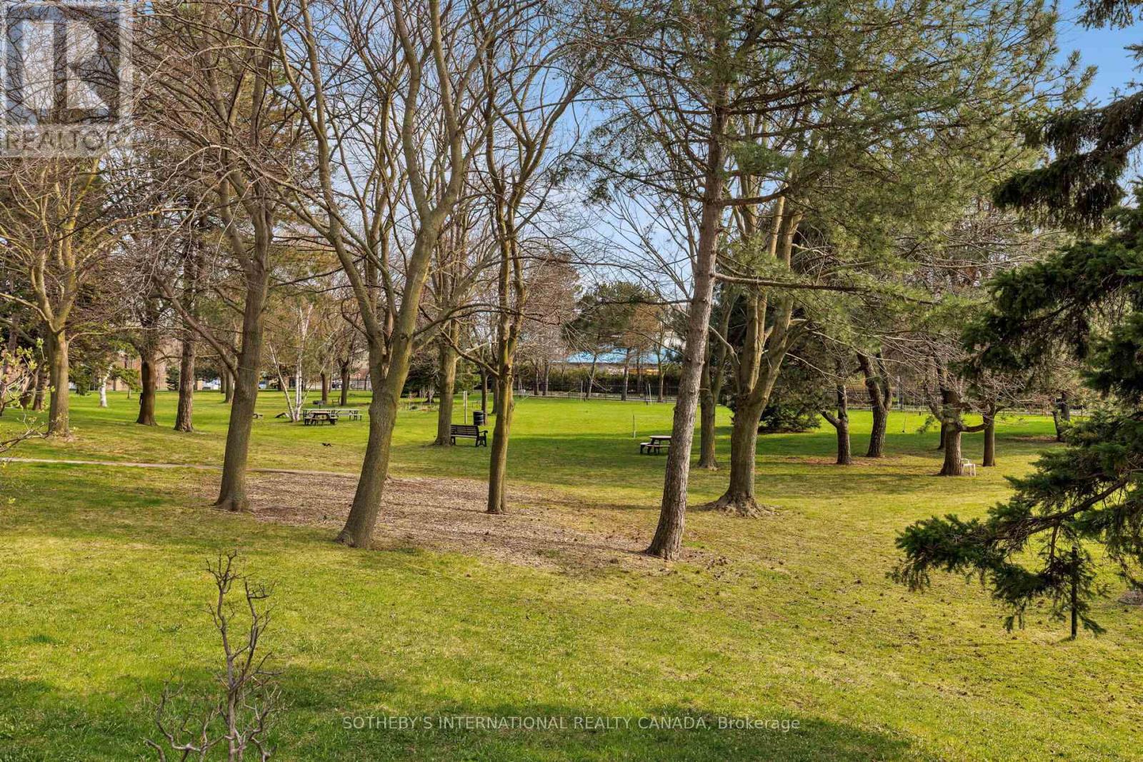 1103 - 1515 Lakeshore Road E, Mississauga, Ontario  L5E 3E3 - Photo 44 - W13049246