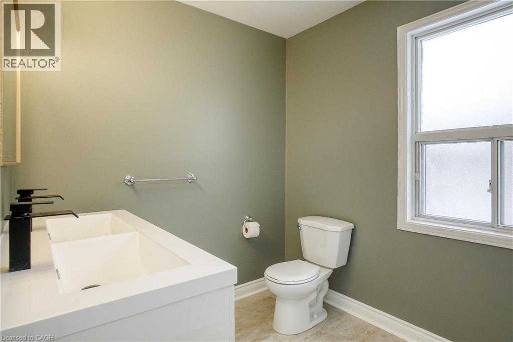 113 Beverly Street Unit# Main Floor, Cambridge, Ontario  N1R 3Z6 - Photo 19 - 40805827