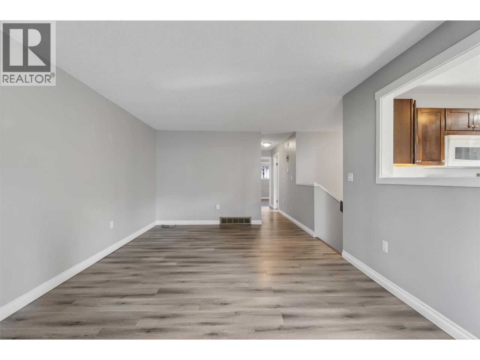 1453 Okanagan Avenue Ne, Salmon Arm, British Columbia  V1E 1N5 - Photo 21 - 10383284