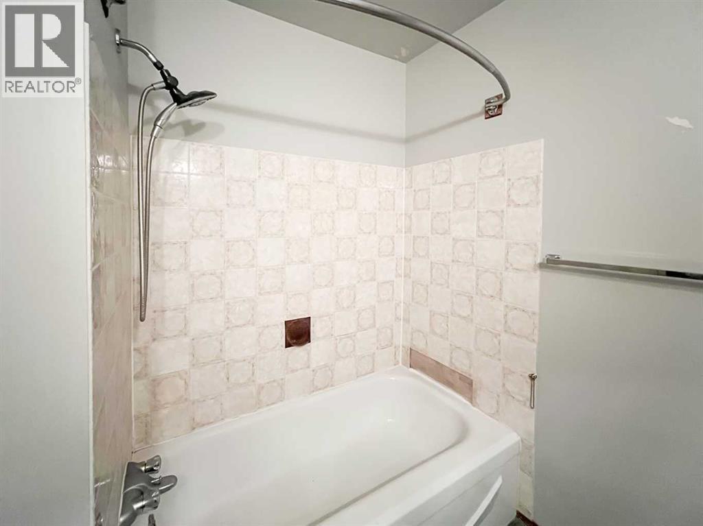 9937 71 Avenue, Grande Prairie, Alberta  T8V 5T4 - Photo 11 - A2305549