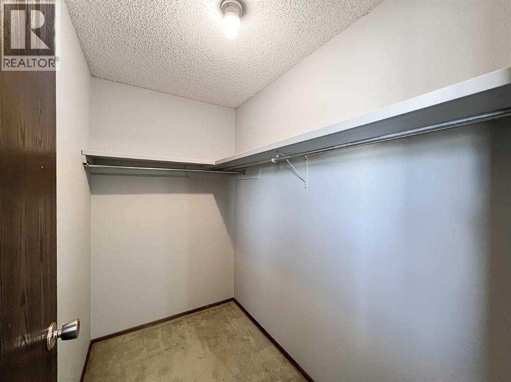 9937 71 Avenue, Grande Prairie, Alberta  T8V 5T4 - Photo 9 - A2305549