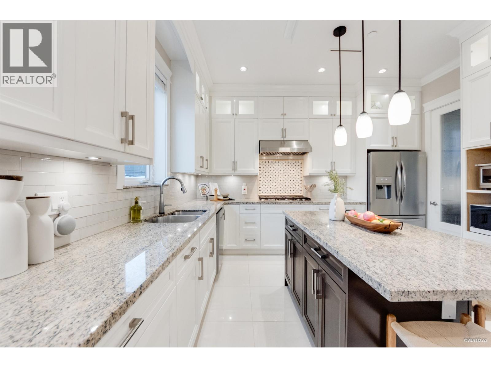 3582 Franklin Street, Vancouver, British Columbia  V5K 1Y5 - Photo 11 - R3116145