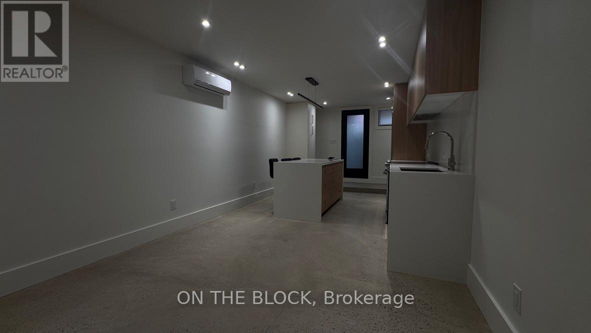 1041 College Street, Toronto (Little Portugal), Ontario  M6H 1B1 - Photo 3 - C13050516