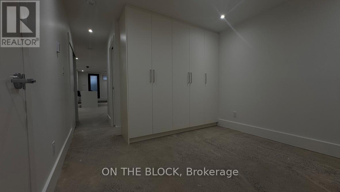 1041 College Street, Toronto (Little Portugal), Ontario  M6H 1B1 - Photo 7 - C13050516