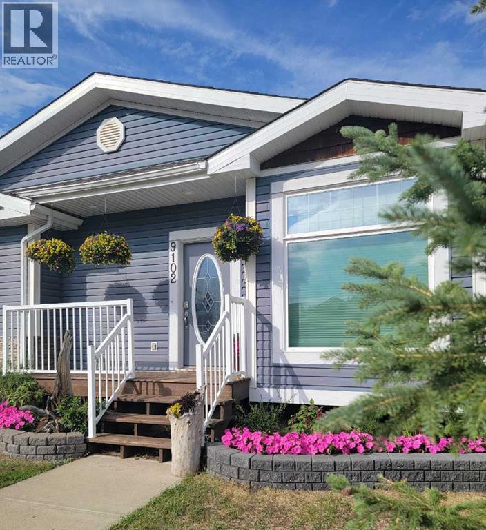 9102 127 Avenue, peace river, Alberta