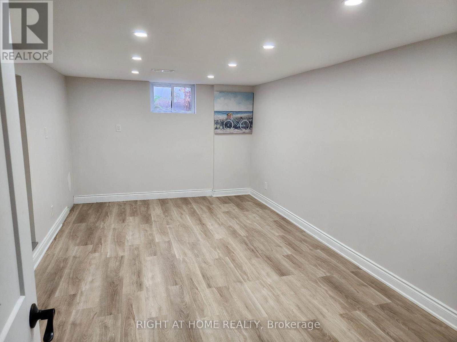 64 Mill Street, Ajax, Ontario  L1S 6K6 - Photo 7 - E13050530