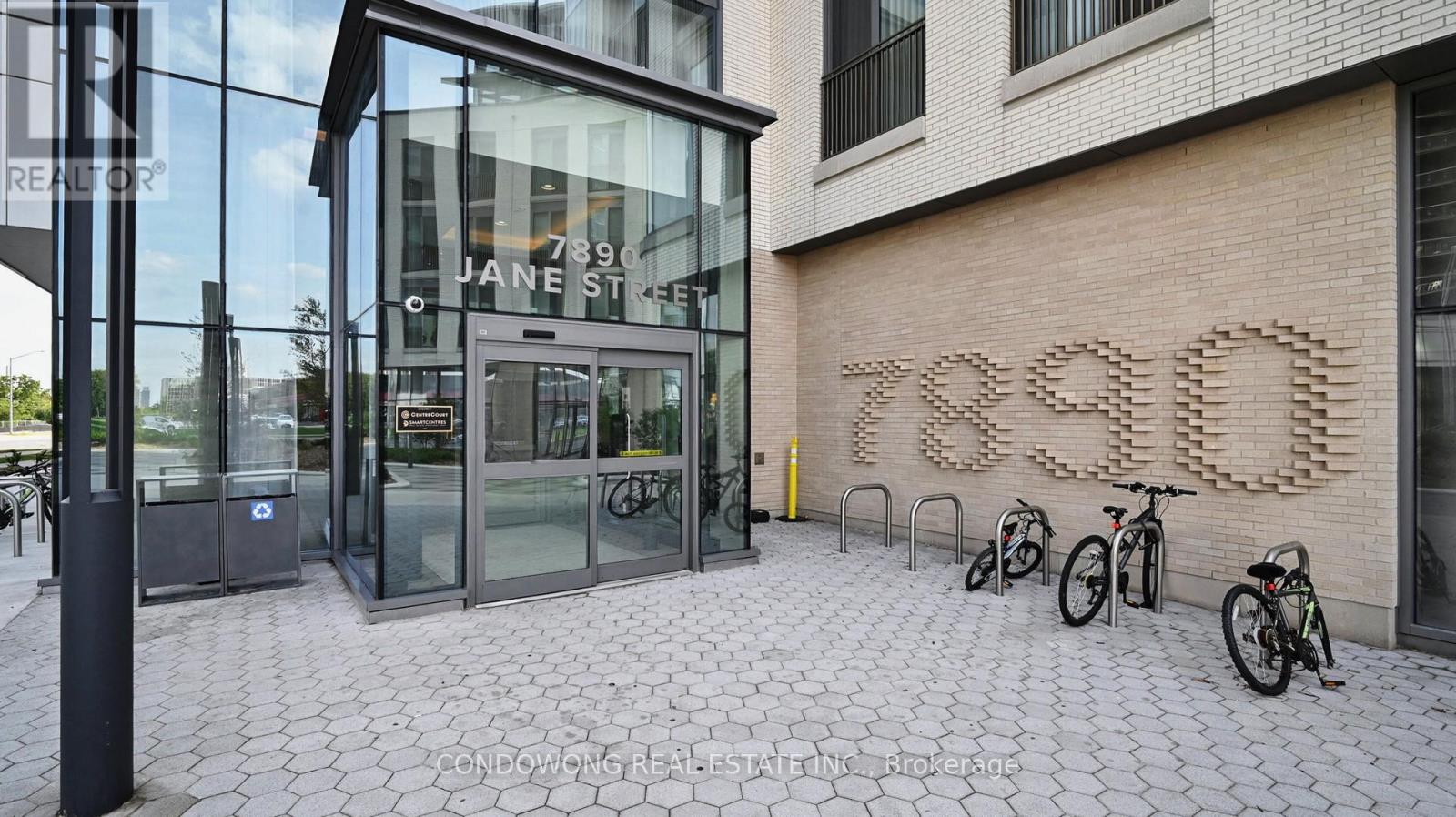 1112 - 7890 JANE STREET, Vaughan, Ontario