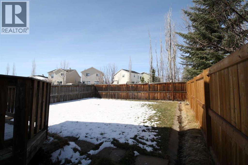 309 Bridleridge Way Sw, Calgary, Alberta  T2Y 4M5 - Photo 5 - A2303250
