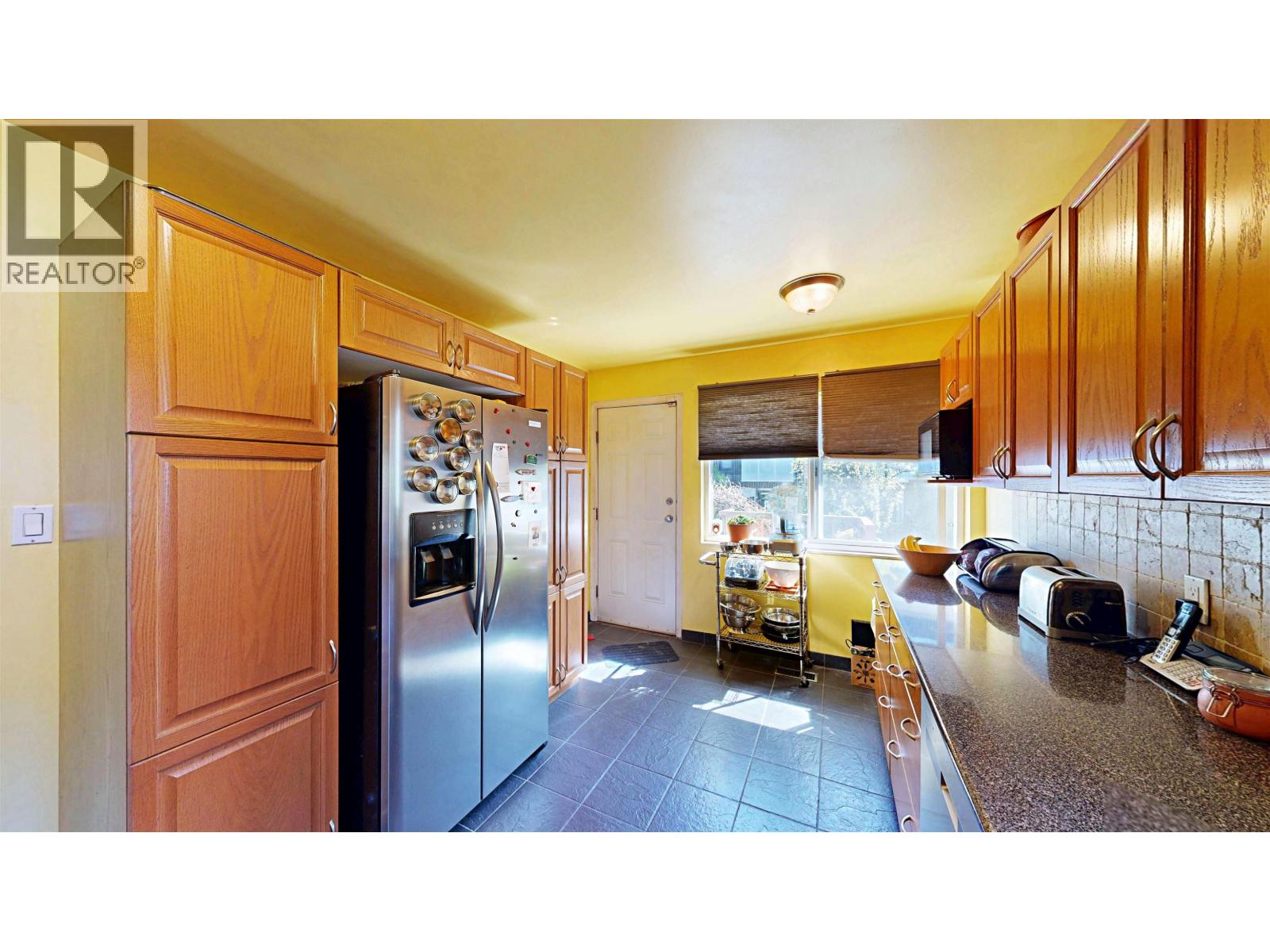 3752 Beatrice Street, Vancouver, British Columbia  V5N 4H5 - Photo 11 - R3116342