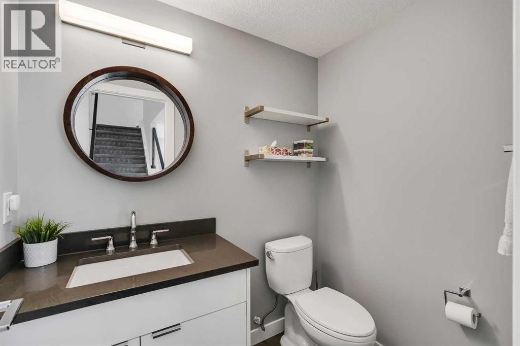 947 31 Avenue Nw, Calgary, Alberta  T2K 0A6 - Photo 11 - A2304183