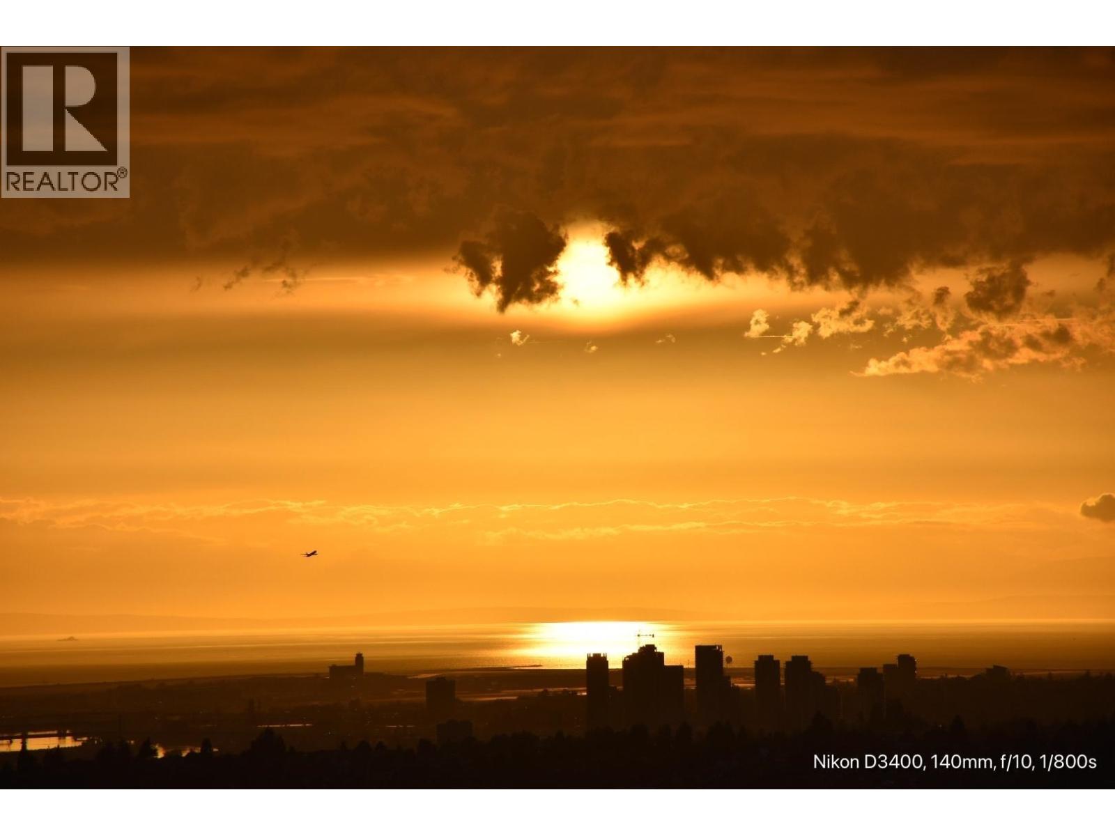 2506 6468 Willingdon Avenue, Burnaby, British Columbia  V5H 0L3 - Photo 2 - R3116149