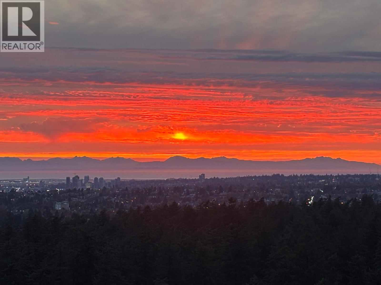 2506 6468 Willingdon Avenue, Burnaby, British Columbia  V5H 0L3 - Photo 1 - R3116149