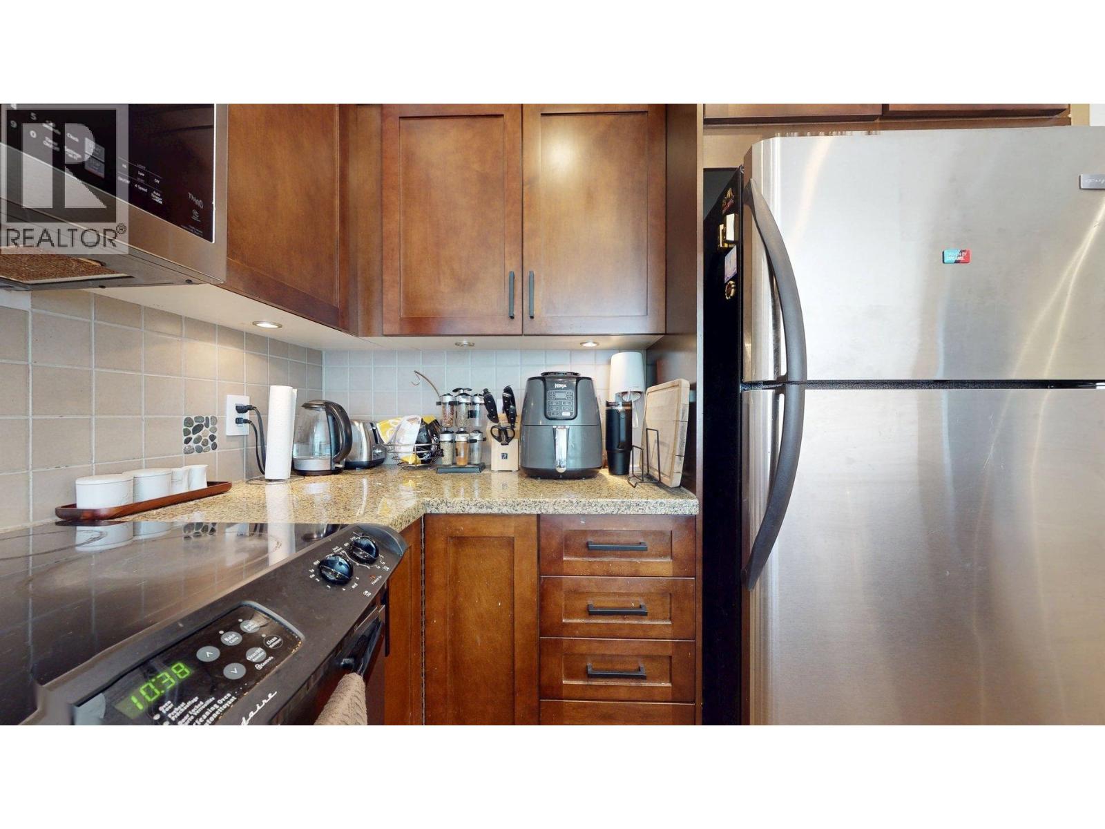 307 1336 Main Street, Squamish, British Columbia  V8B 0R2 - Photo 3 - R3116355