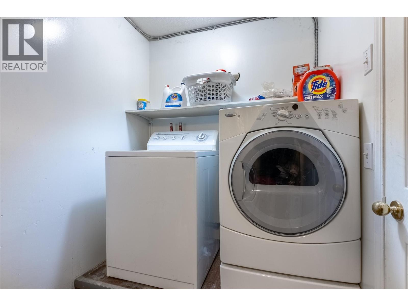 881 Evergreen Place, Kamloops, British Columbia  V2B 5M7 - Photo 15 - 10377048