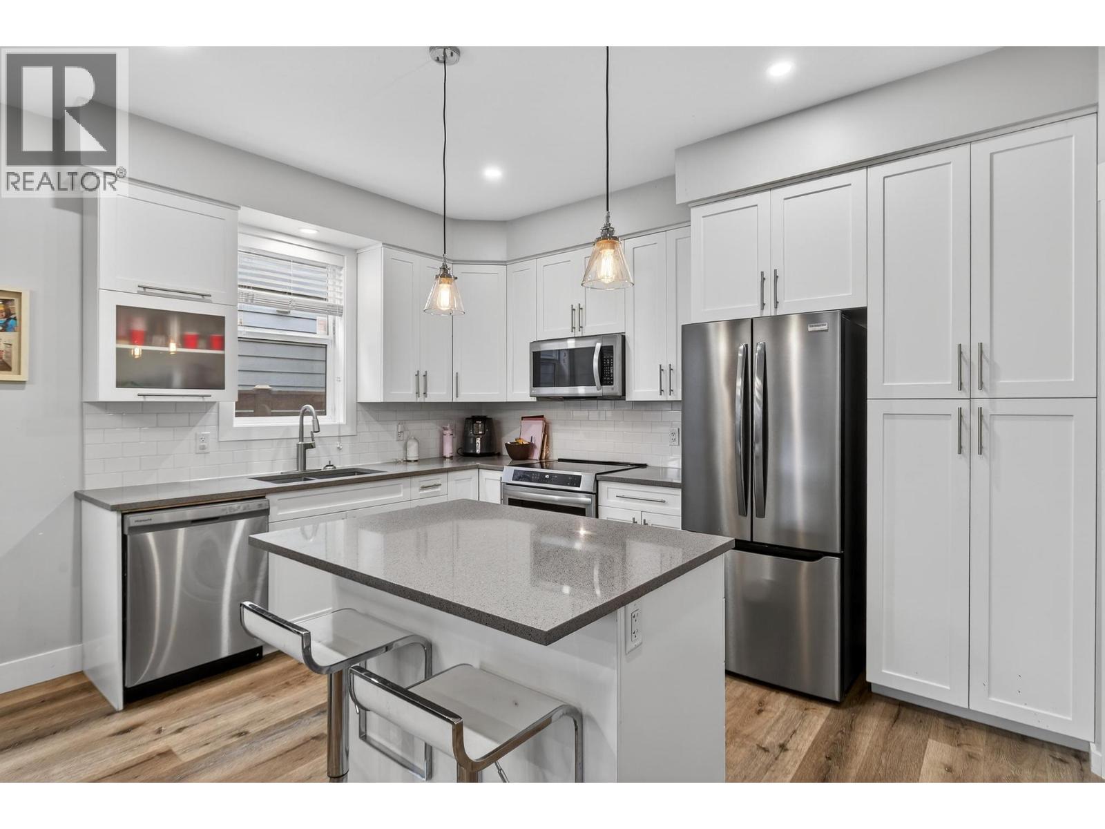 1934 Ethel Street, Kelowna, British Columbia  V1Y 2Z5 - Photo 5 - 10385103