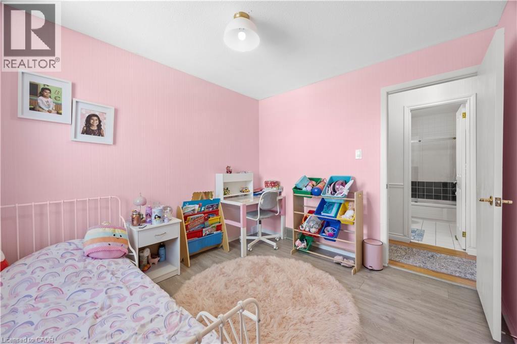 277 Blackacres Boulevard, London, Ontario  N6G 2H1 - Photo 34 - 40822859