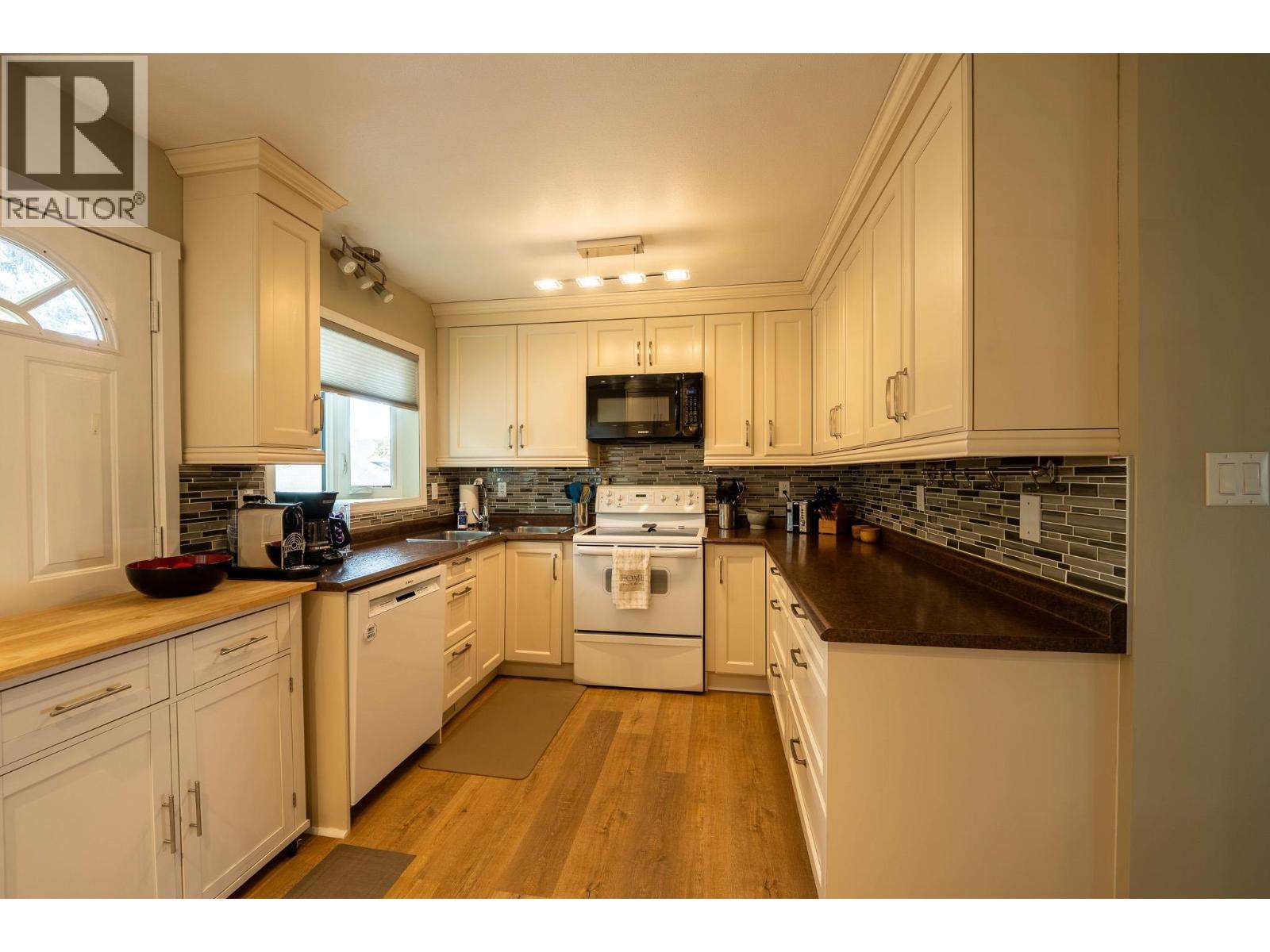 11208 106 Street, Fort St. John, British Columbia  V1J 6M4 - Photo 7 - R3116458