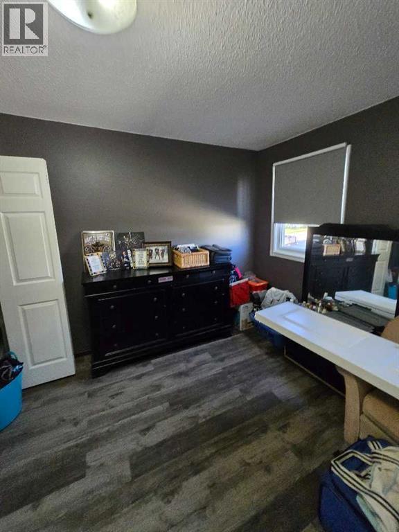 525 6 Avenue, Fox Creek, Alberta  T0H 1P0 - Photo 21 - A2248948