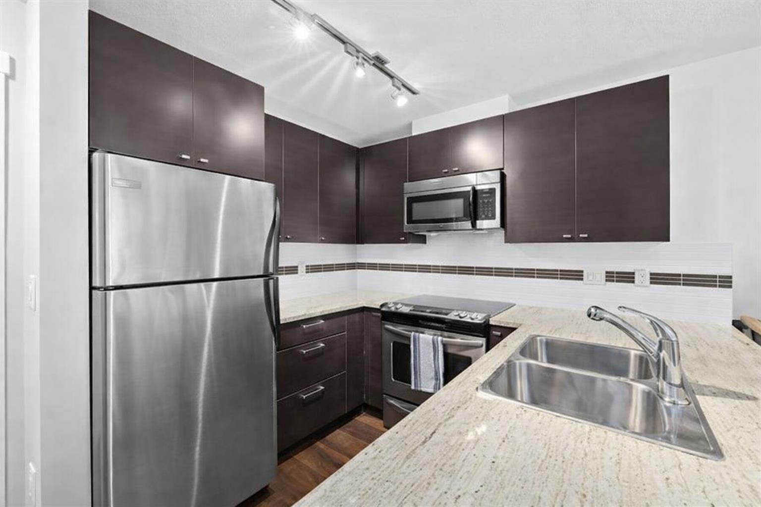 214 6500 194 Street, Surrey, British Columbia  V4N 5X4 - Photo 8 - R3112362