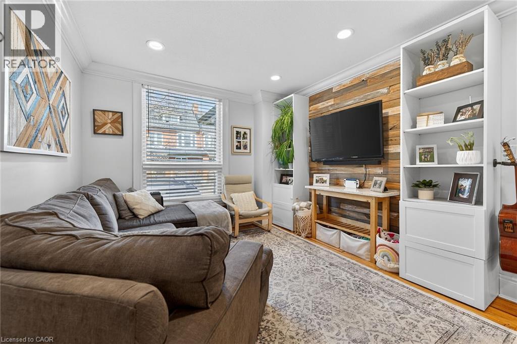 179 BURRIS Street, Hamilton, Ontario