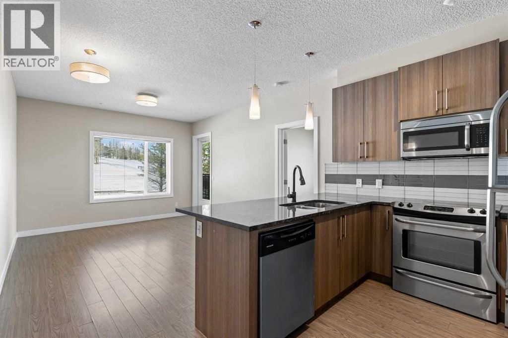 101, 8 Sage Hill Terrace Nw, Calgary, Alberta  T3R 0W5 - Photo 3 - A2299456
