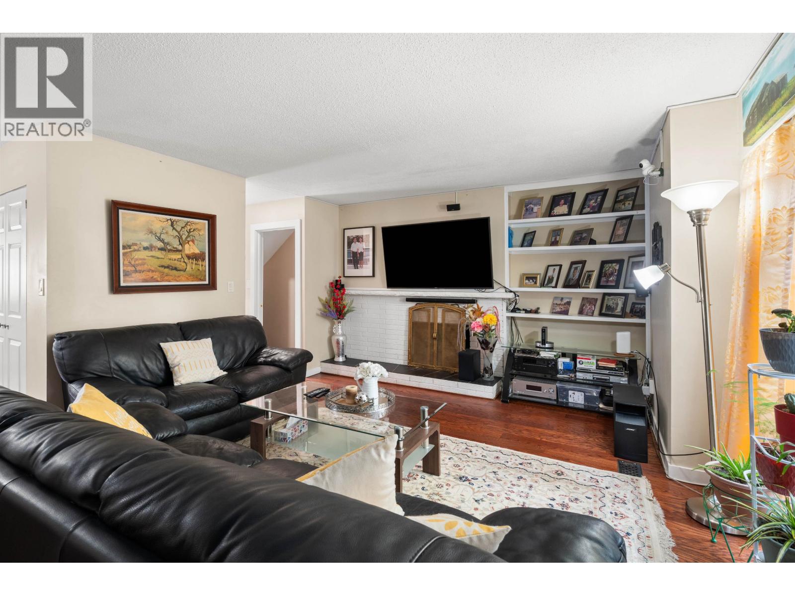 883 Old Lillooet Road, North Vancouver, British Columbia  V7J 2H6 - Photo 4 - R3116329