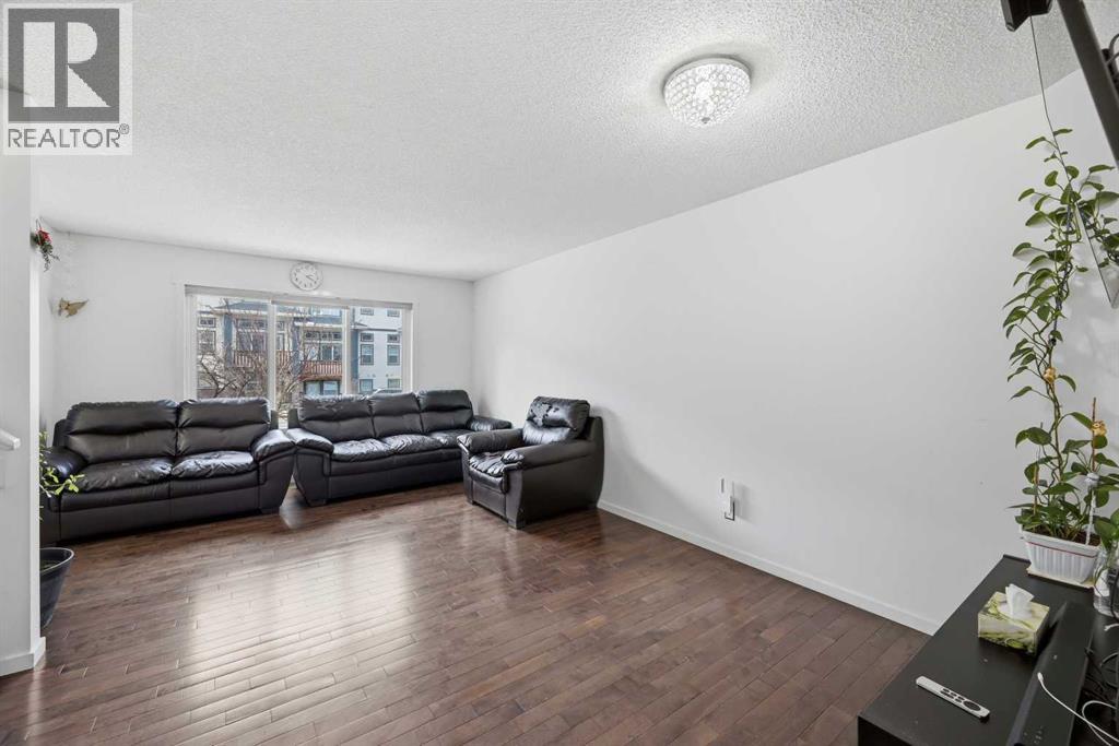 98 Panatella Hill Nw, Calgary, Alberta  T3K 0B6 - Photo 11 - A2301521