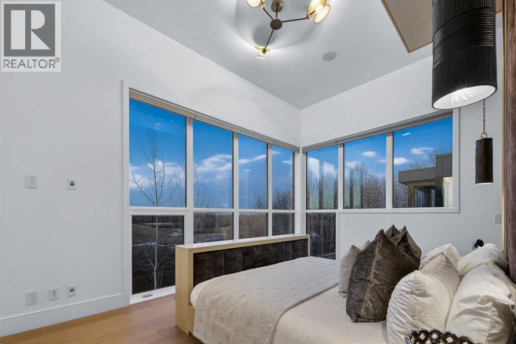 105 Silverhorn Ridge, Rural Rocky View County, Alberta  T3R 0X3 - Photo 25 - A2305428