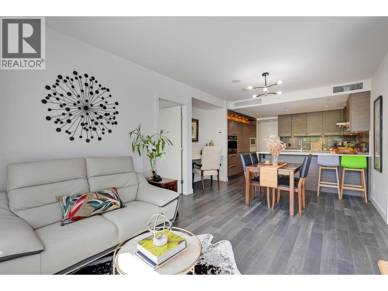 708 7468 Lansdowne Road, Richmond, British Columbia  V7C 4N3 - Photo 7 - R3115996