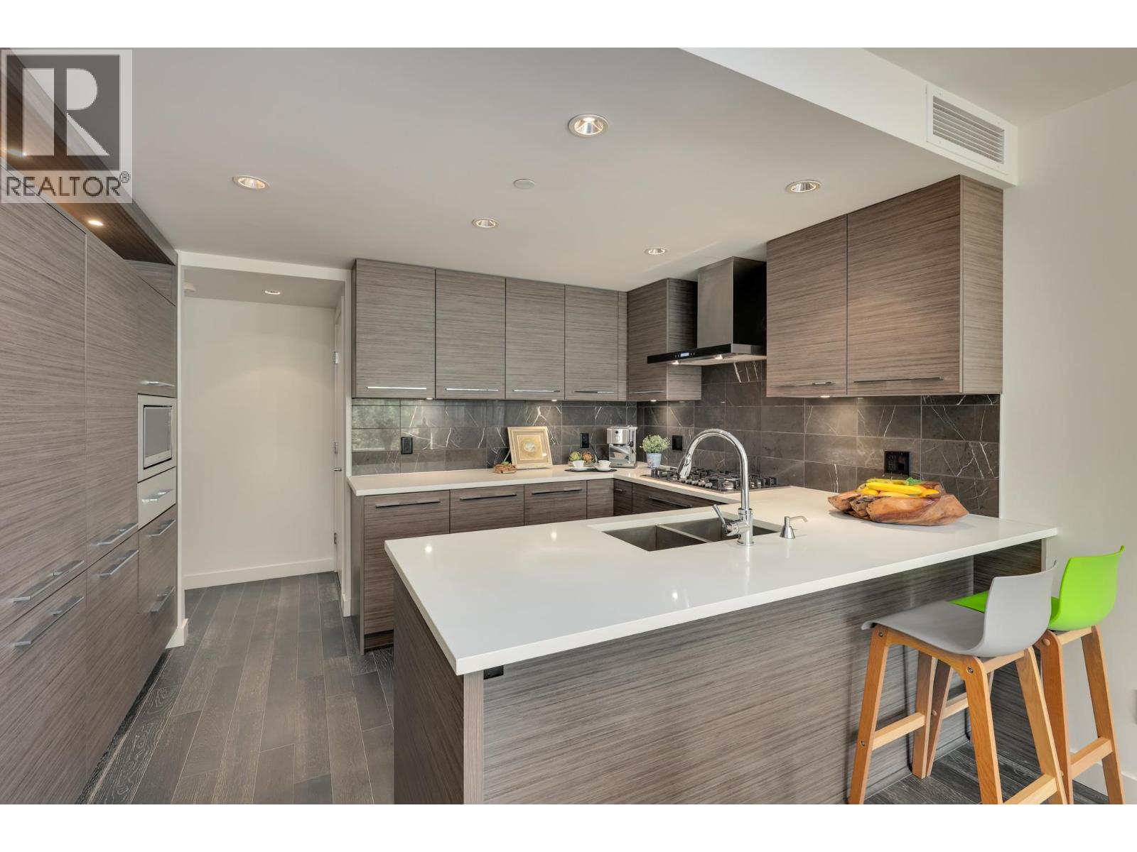 708 7468 Lansdowne Road, Richmond, British Columbia  V7C 4N3 - Photo 12 - R3115996