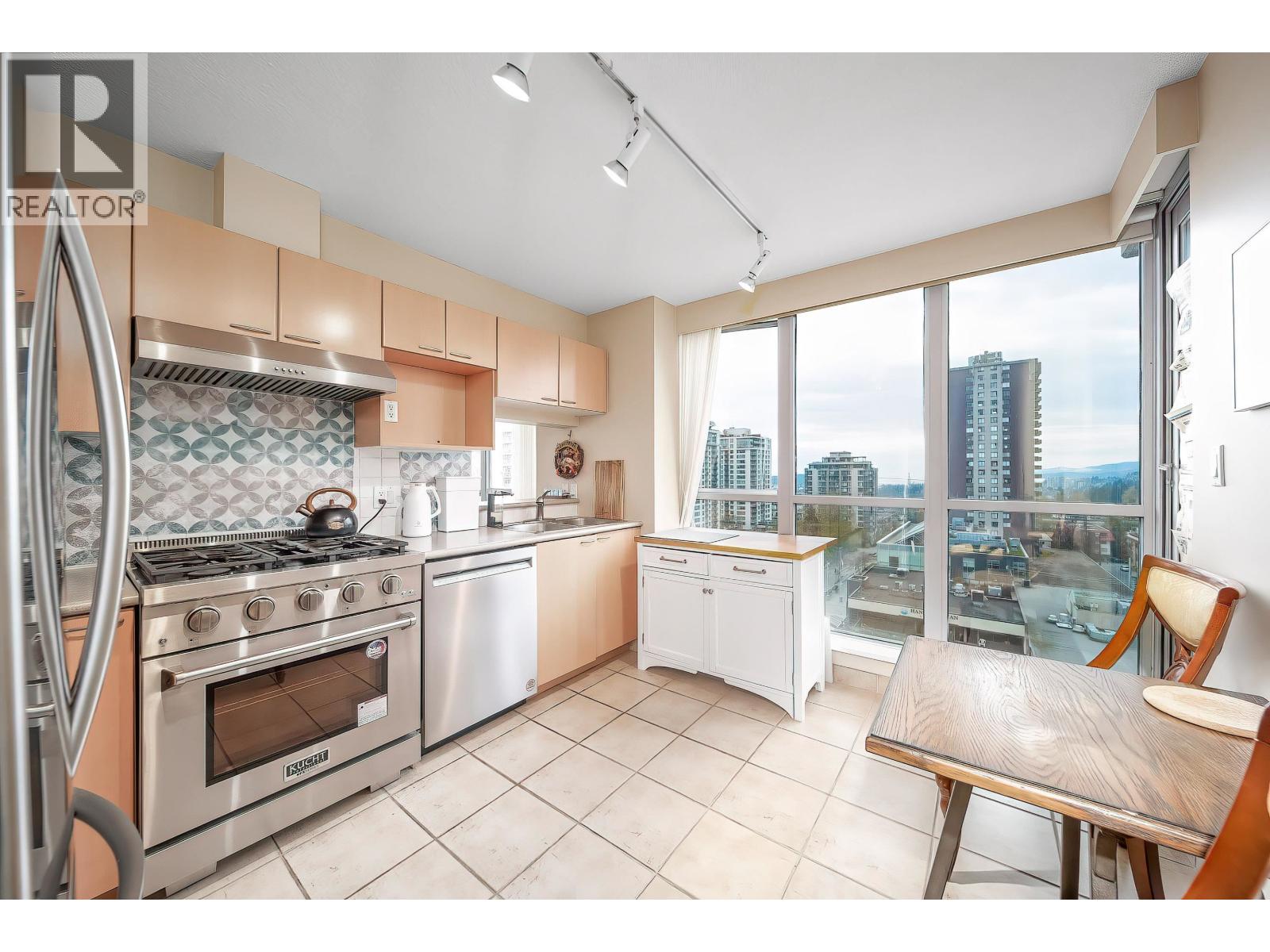 906 108 E 14th Street, North Vancouver, British Columbia  V7L 2N3 - Photo 8 - R3112889