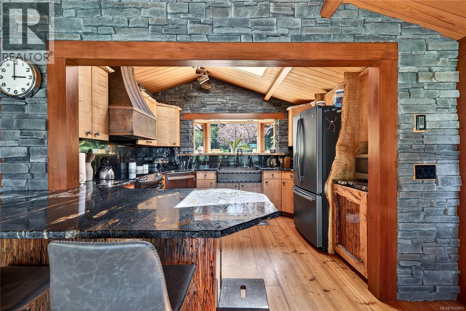 103 Greer Pl, Salt Spring, British Columbia  V8K 1A9 - Photo 22 - 1032851