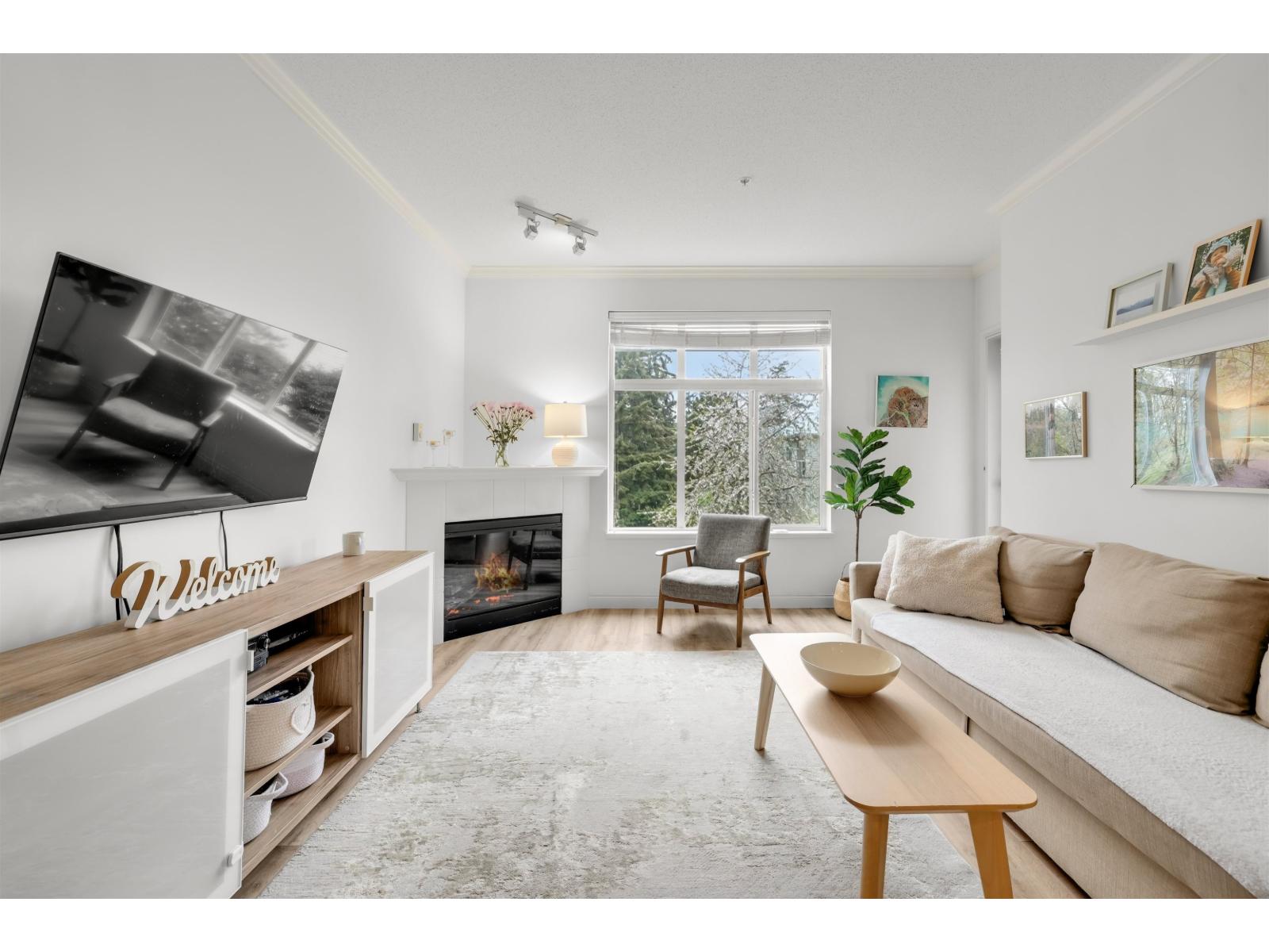 206 15323 17a Avenue, Surrey, British Columbia  V4A 1V4 - Photo 4 - R3111620