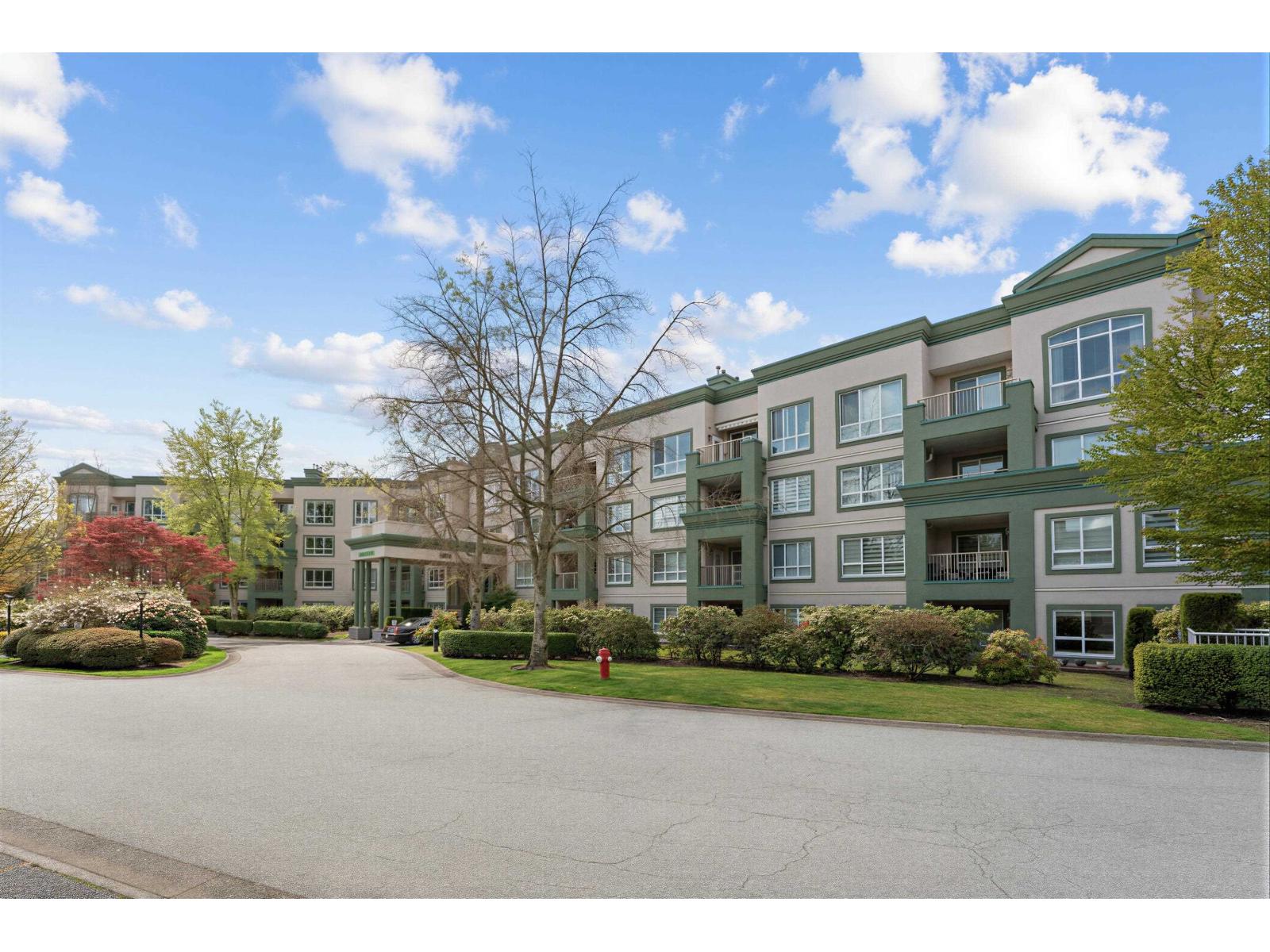 232 13880 70 Avenue, Surrey, British Columbia  V3W 0T3 - Photo 2 - R3114316