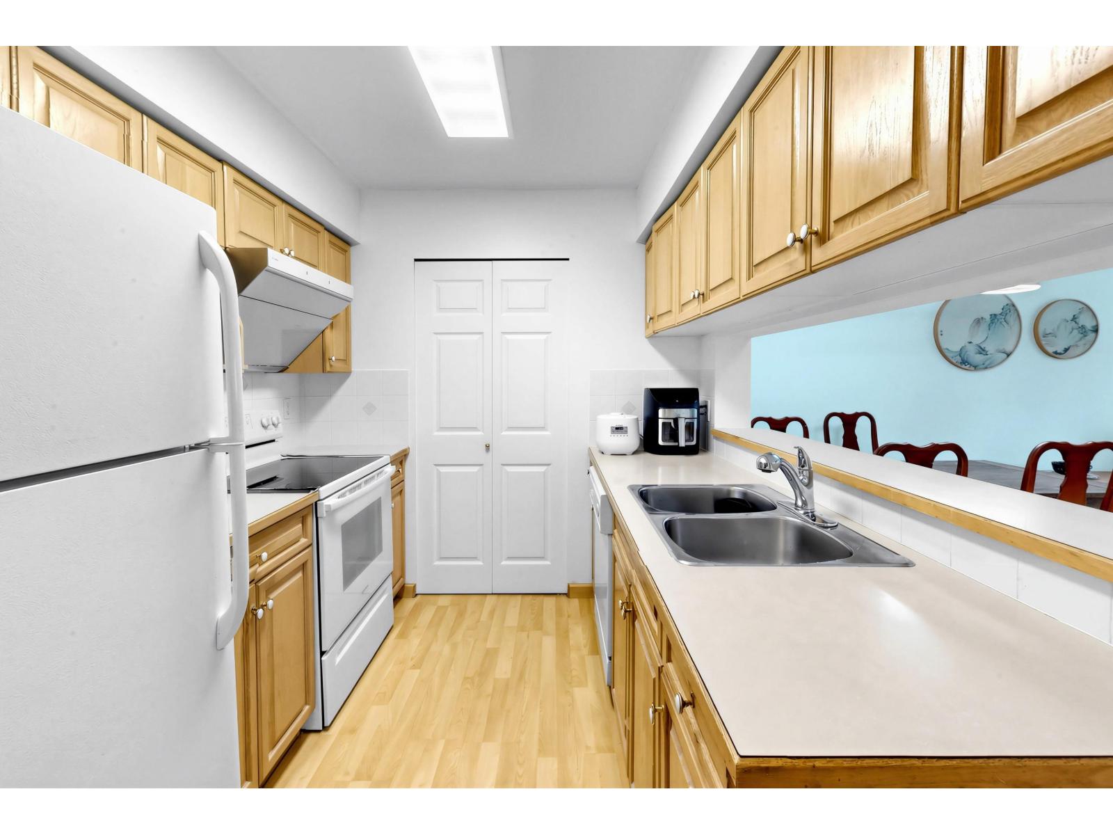 232 13880 70 Avenue, Surrey, British Columbia  V3W 0T3 - Photo 13 - R3114316