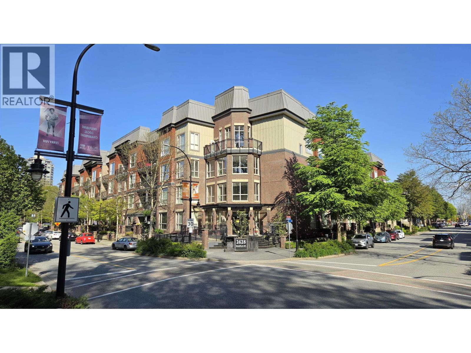 320 2628 Maple Street, Port Coquitlam, British Columbia  V3C 0E2 - Photo 1 - R3116223