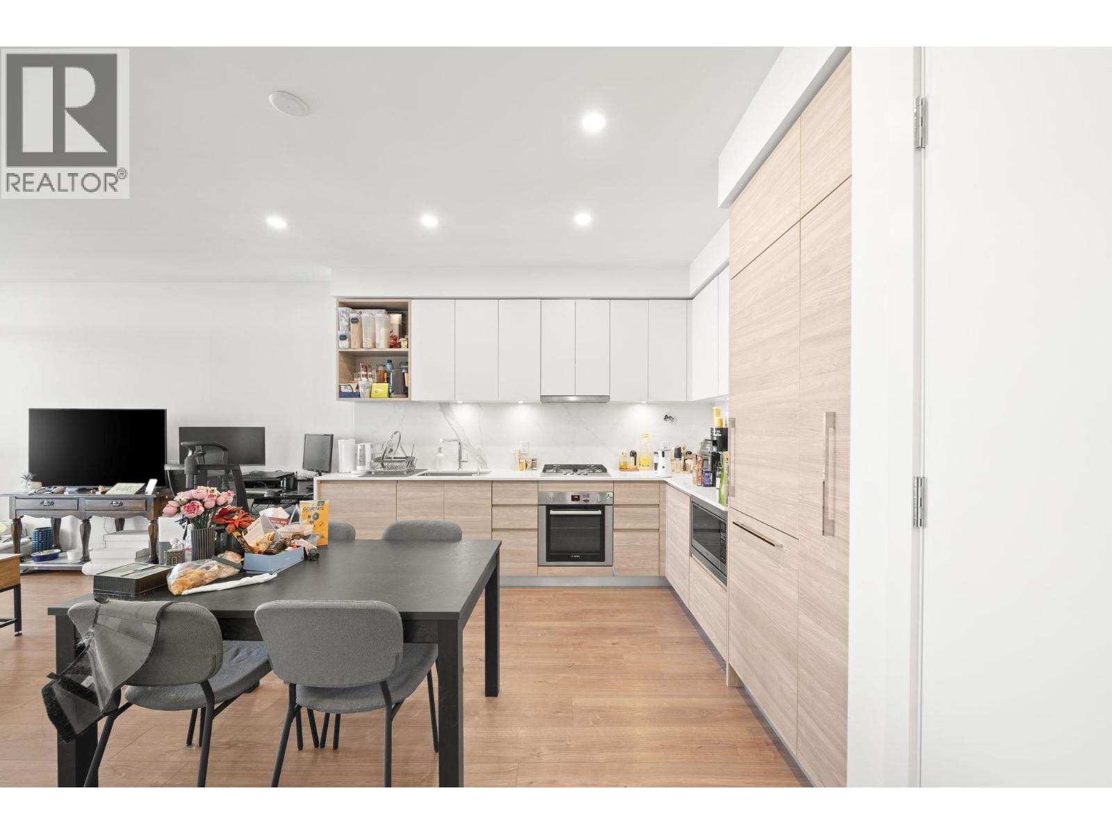 1708 585 Austin Avenue, Coquitlam, British Columbia  V3K 0G6 - Photo 5 - R3116331