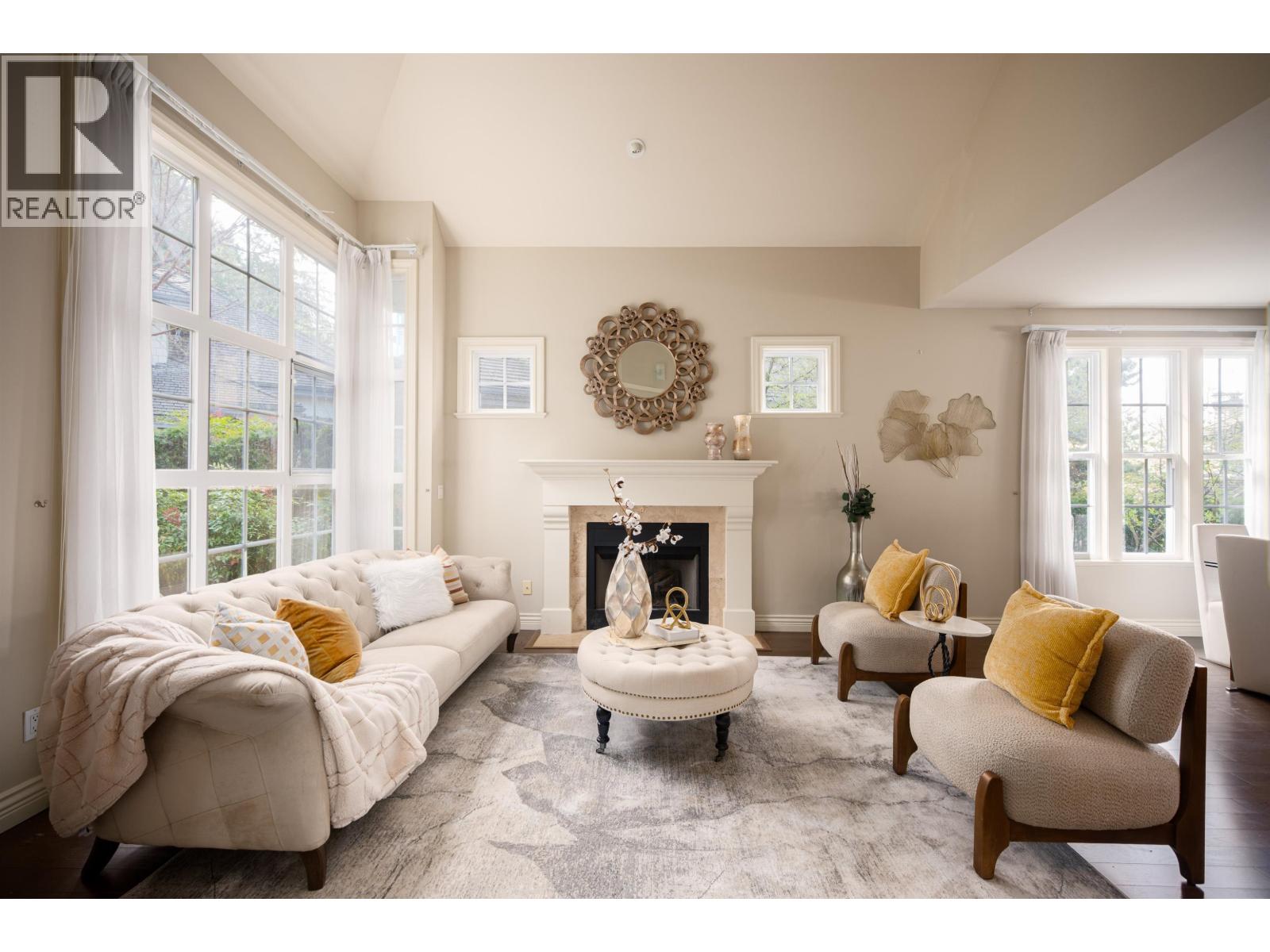 6380 Larkin Drive, Vancouver, British Columbia  V6T 2K5 - Photo 3 - R3116376