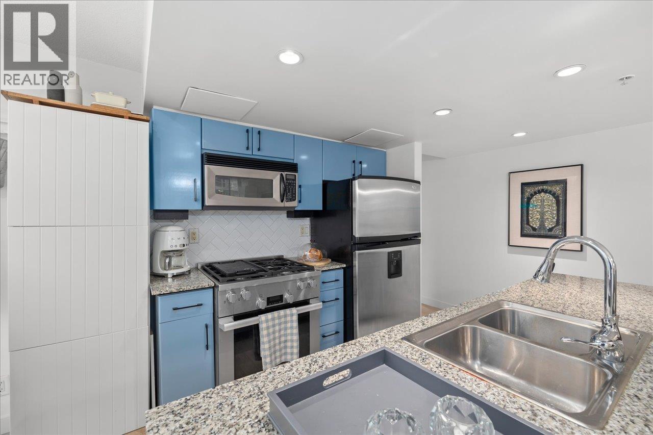 708 188 E Esplanade, North Vancouver, British Columbia  V7L 4Y1 - Photo 12 - R3116378