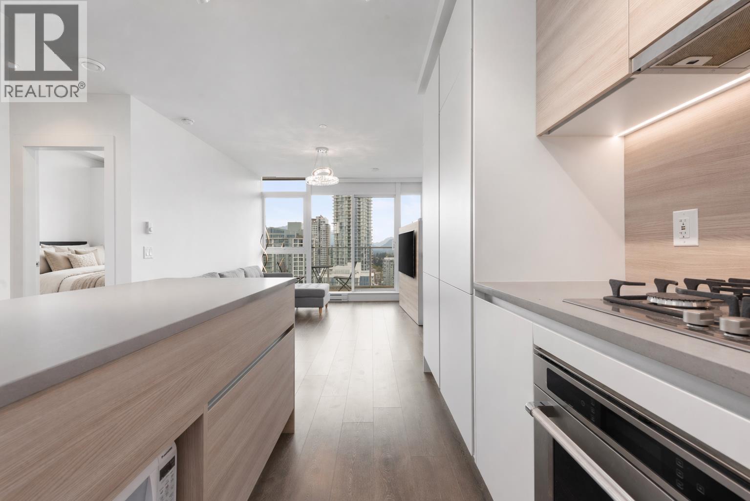 3601 657 Whiting Way, Coquitlam, British Columbia  V3J 0J6 - Photo 2 - R3116395