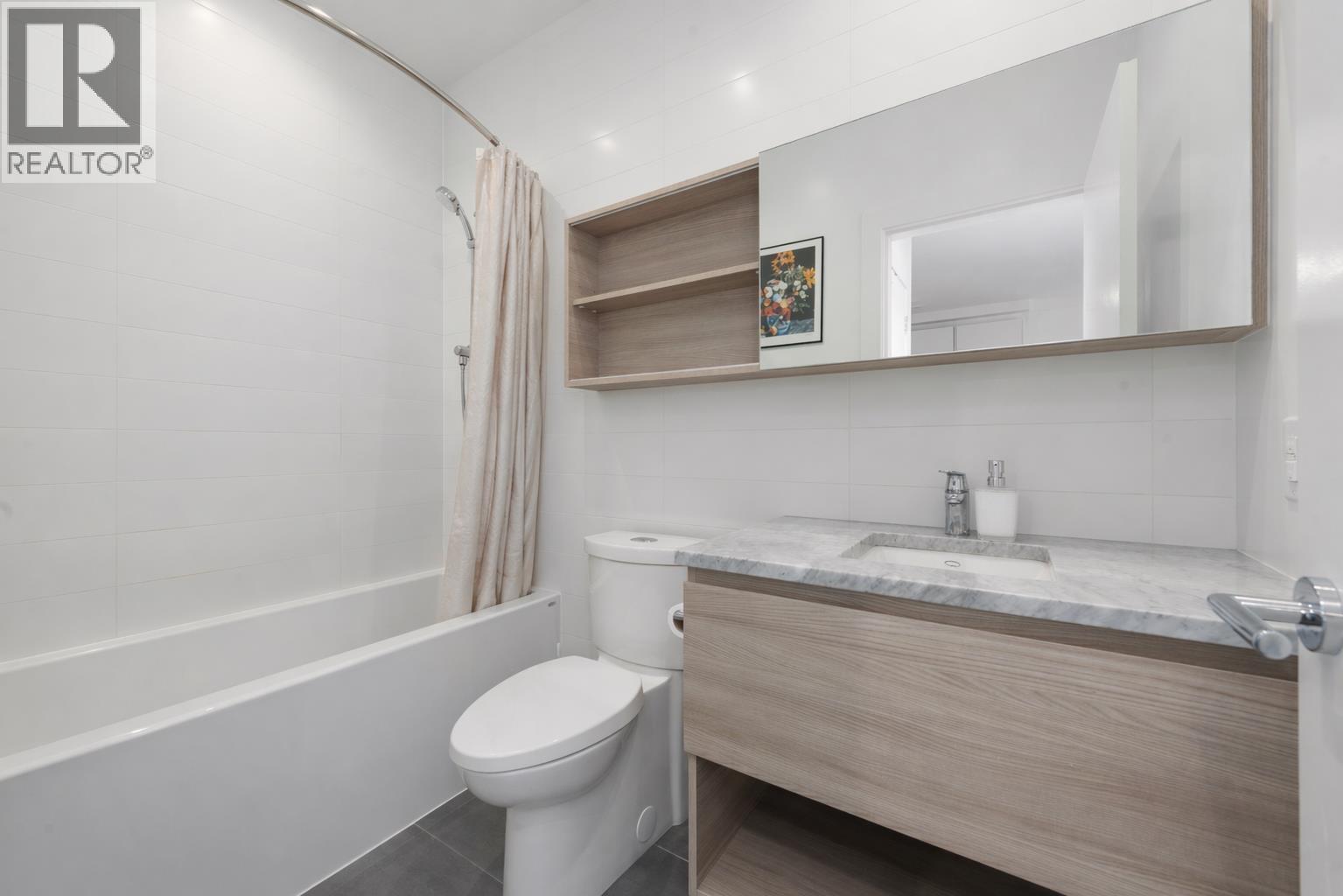 3601 657 Whiting Way, Coquitlam, British Columbia  V3J 0J6 - Photo 9 - R3116395