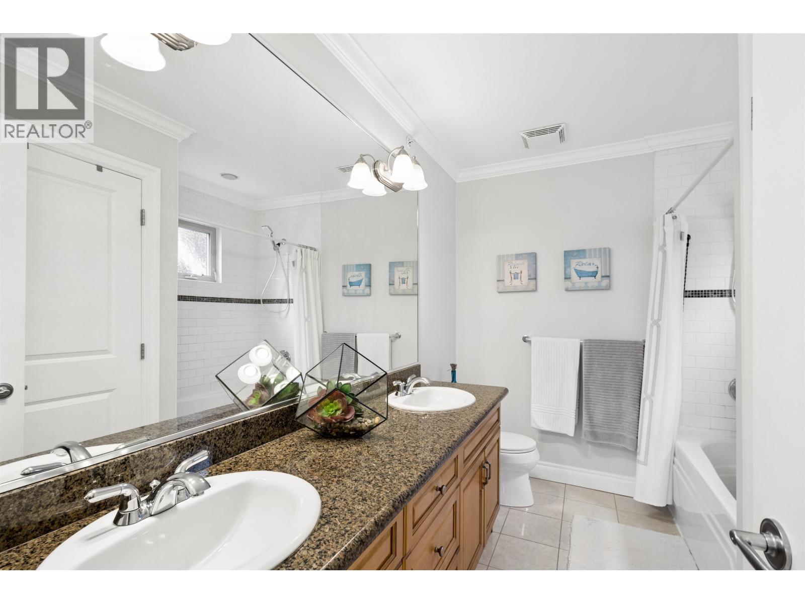 2 158 W 13th Avenue, Vancouver, British Columbia  V5Y 1V7 - Photo 25 - R3116403