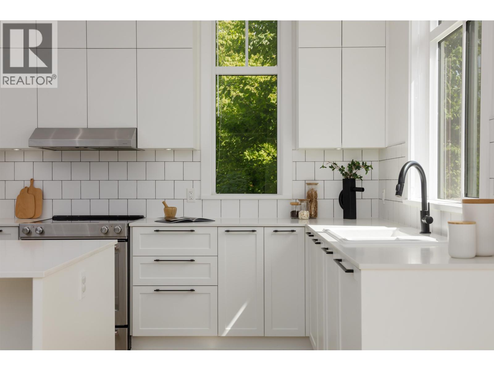 119 3529 Baycrest Avenue, Coquitlam, British Columbia  V3B 2W7 - Photo 9 - R3116415