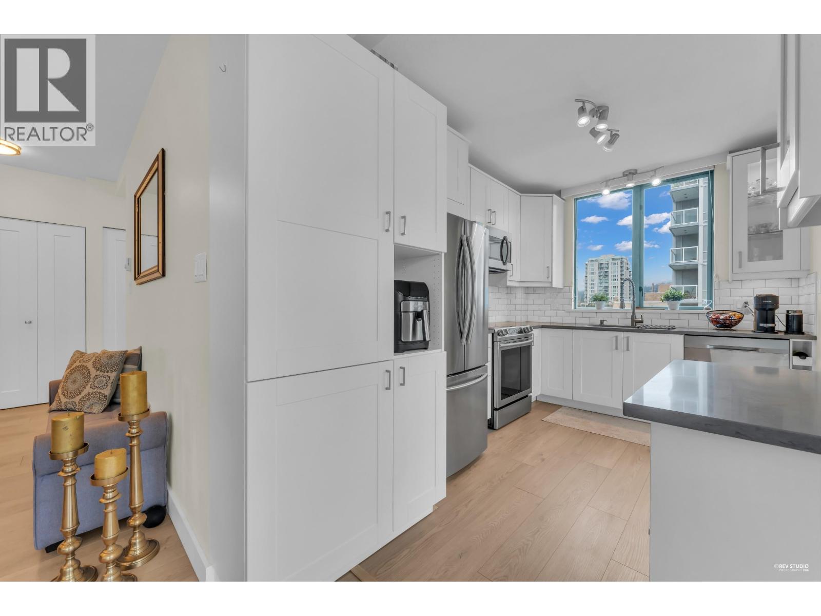 801 140 E 14 Street, North Vancouver, British Columbia  V7L 2N3 - Photo 10 - R3116416