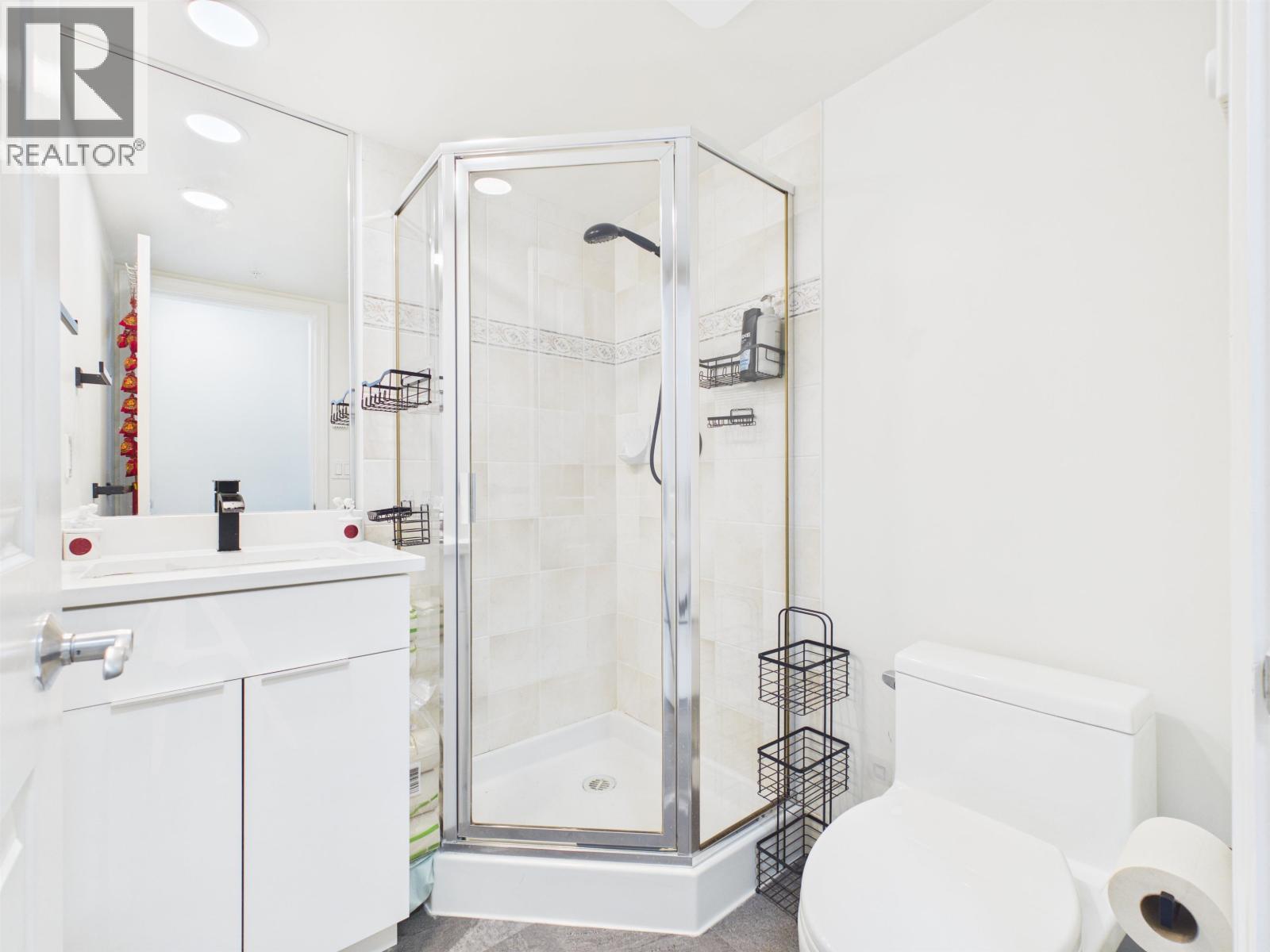 501 6611 Southoaks Crescent, Burnaby, British Columbia  V5E 4L5 - Photo 13 - R3116437