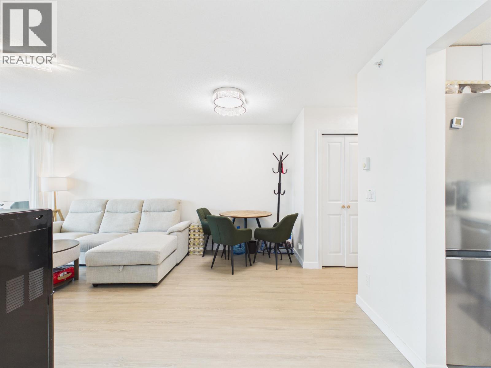 501 6611 Southoaks Crescent, Burnaby, British Columbia  V5E 4L5 - Photo 7 - R3116437