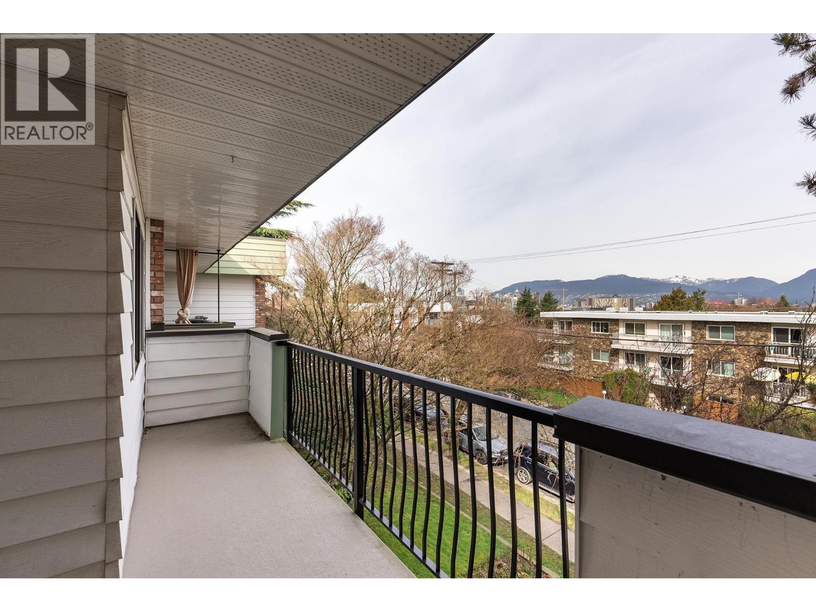 329 710 E 6th Avenue, Vancouver, British Columbia  V5T 1L5 - Photo 16 - R3116438