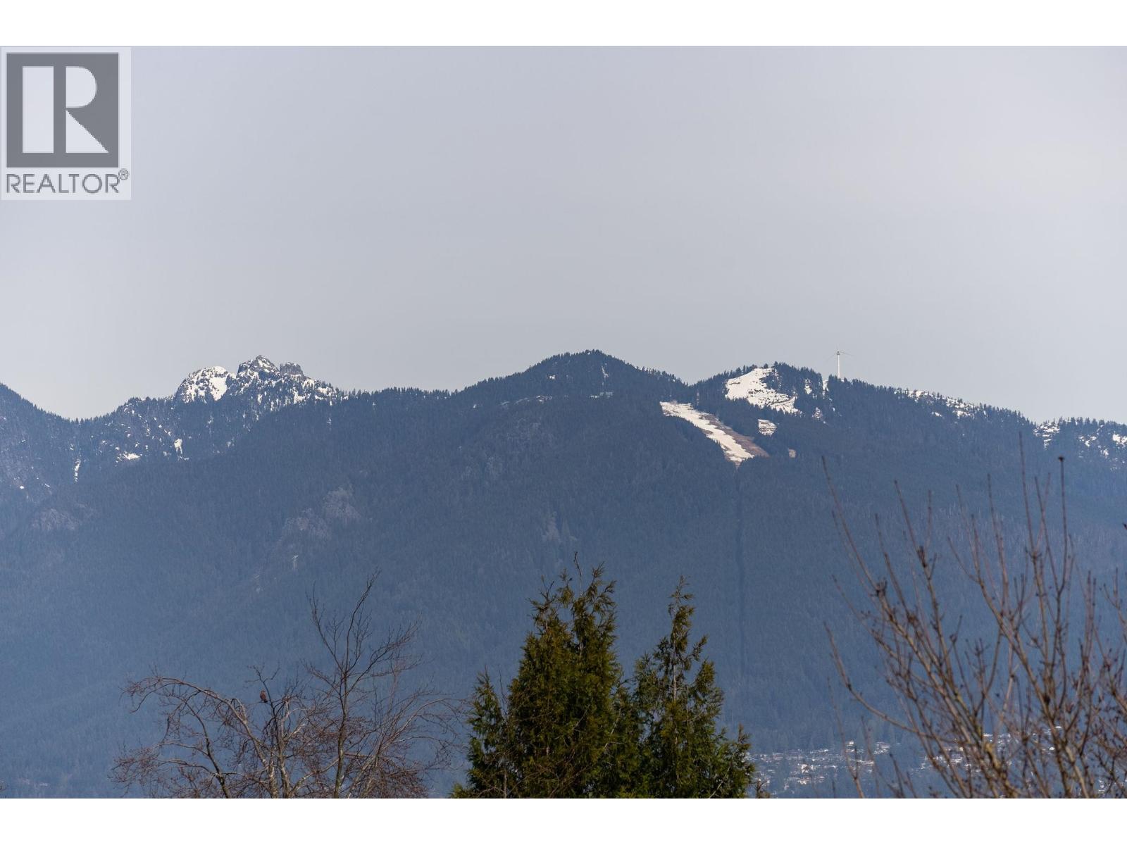 329 710 E 6th Avenue, Vancouver, British Columbia  V5T 1L5 - Photo 37 - R3116438