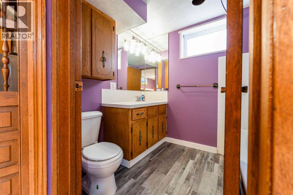 5306 57 Avenue, Olds, Alberta  T4H 1J3 - Photo 28 - A2305564